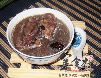 黑豆桂圆羊肉汤