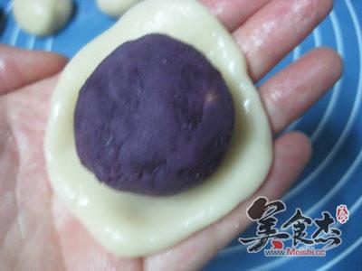 紫薯蛋黄月饼