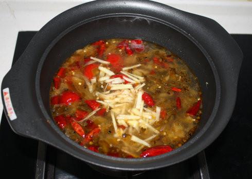 酸菜肉片汤