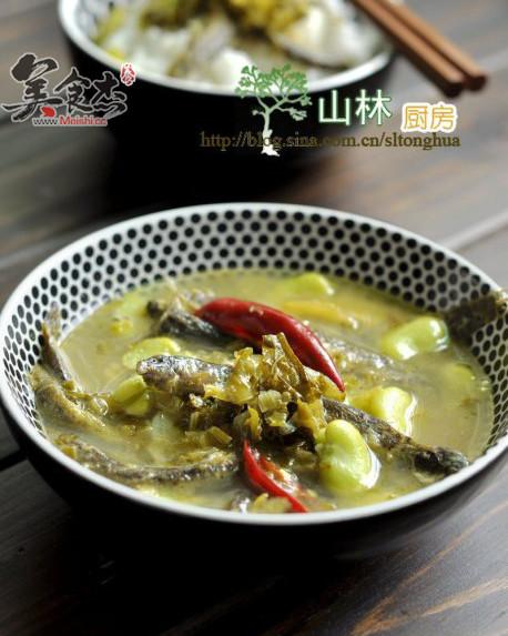 泥鳅雪菜蚕豆汤