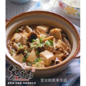 砂锅蟹味菇豆腐煲