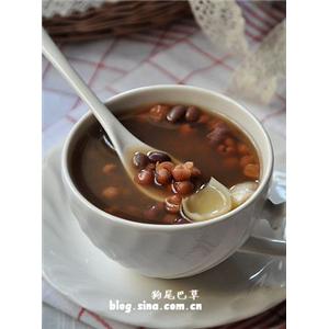 红豆薏米百合汤