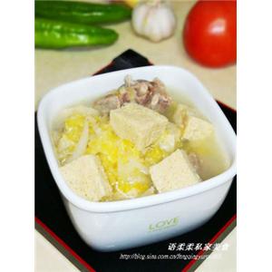 酸菜排骨冻豆腐汤
