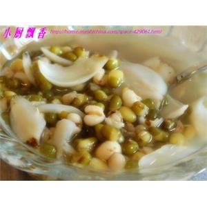 绿豆百合薏米汤