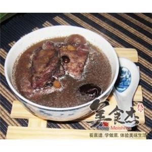 黑豆桂圆羊肉汤