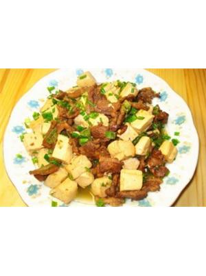 豆腐炒肉