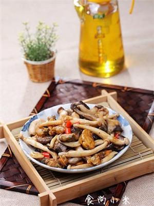 海蛎炒什锦蘑菇